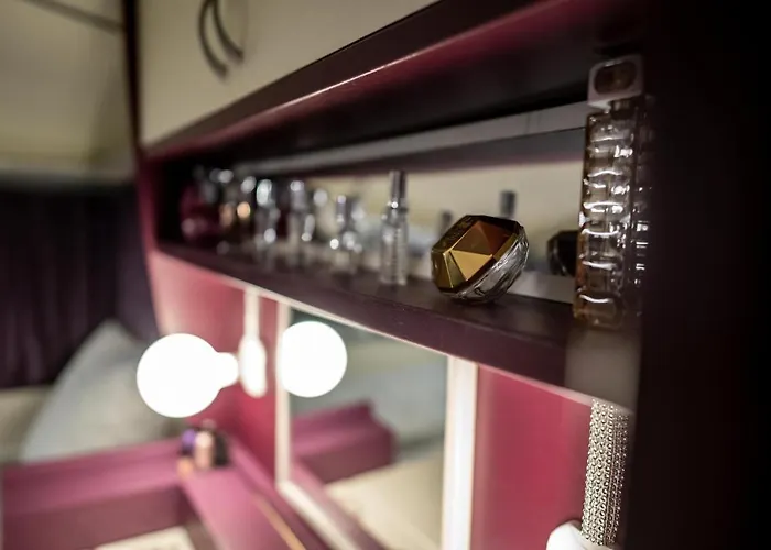 Daheim Triberg بيت شباب *