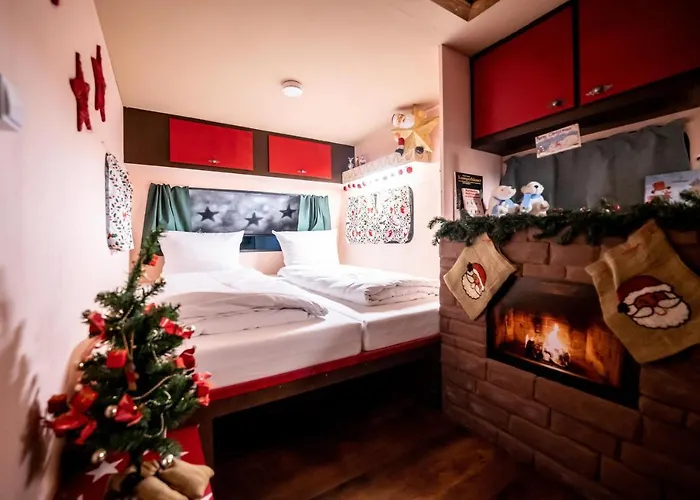 Daheim Triberg بيت شباب